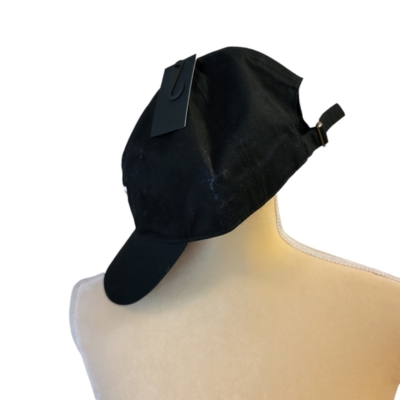 NEW David & Young Women's Hearts Candy Embroidered Baseball Cap Hat T21 - Picture 2 of 4